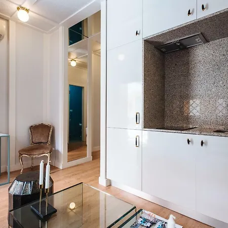 Hommyhome Regina - Metropol Lägenhet